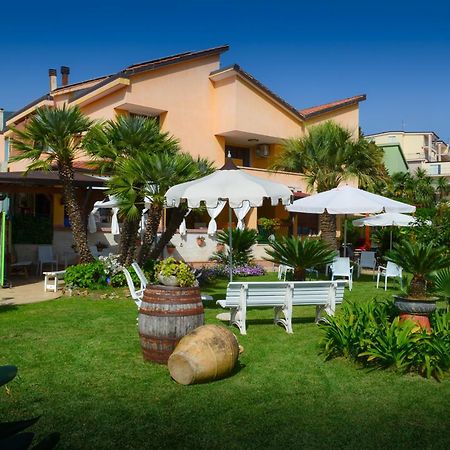 La Magnolia B&B Campagna Exterior foto